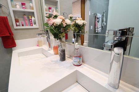 Casa para alugar com 210m², 3 quartos e 4 vagasBanheiro do Quarto 1 e 2