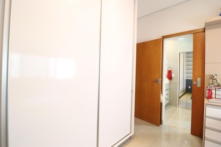 Casa para alugar com 210m², 3 quartos e 4 vagasQuarto 2 - Suíte