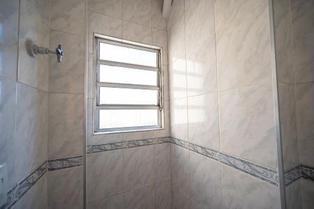 Apartamento para alugar com 102m², 2 quartos e sem vagaBanheiro de Serviço