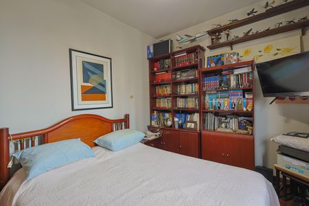 Apartamento à venda com 152m², 4 quartos e 2 vagas Apartamento à venda com 152m², 4 quartos e 2 vagasQuarto 4