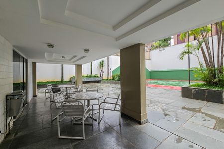 Apartamento à venda com 152m², 4 quartos e 2 vagas Apartamento à venda com 152m², 4 quartos e 2 vagasÁrea comum