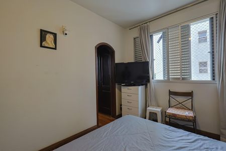 Apartamento à venda com 152m², 4 quartos e 2 vagas Apartamento à venda com 152m², 4 quartos e 2 vagasSuíte