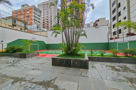 Apartamento à venda com 152m², 4 quartos e 2 vagas Apartamento à venda com 152m², 4 quartos e 2 vagasQuadra Esportiva