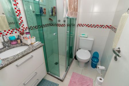 Apartamento à venda com 96m², 2 quartos e 2 vagasBanheiro da Suíte 1