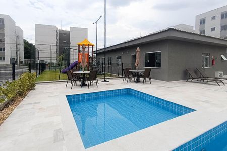 Apartamento para alugar com 44m², 2 quartos e 1 vaga Apartamento para alugar com 44m², 2 quartos e 1 vagaÁrea comum - Piscina