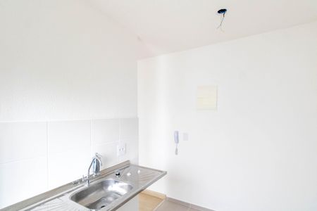 Apartamento para alugar com 44m², 2 quartos e 1 vaga Apartamento para alugar com 44m², 2 quartos e 1 vagaCozinha e Área de Serviço