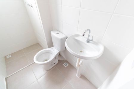 Apartamento para alugar com 44m², 2 quartos e 1 vaga Apartamento para alugar com 44m², 2 quartos e 1 vagaBanheiro