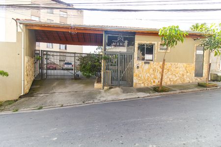 Apartamento para alugar com 44m², 2 quartos e 1 vagaFachada