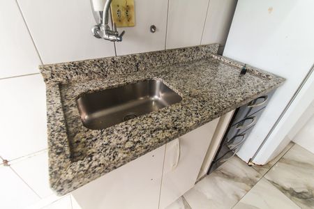 Apartamento para alugar com 44m², 2 quartos e 1 vagaCozinha e Área de Serviço