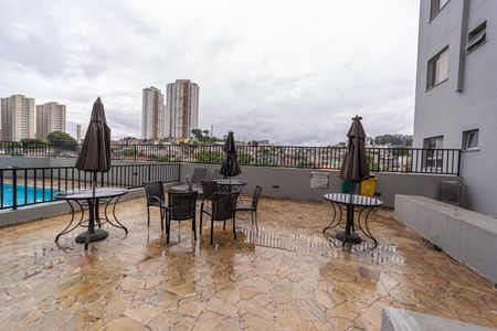 Apartamento à venda com 49m², 2 quartos e 1 vaga Apartamento à venda com 49m², 2 quartos e 1 vagaÁrea comum - Piscina