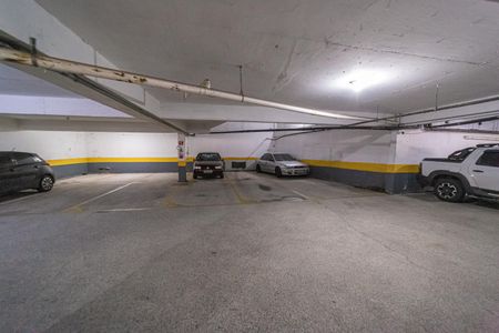 Apartamento à venda com 49m², 2 quartos e 1 vaga Apartamento à venda com 49m², 2 quartos e 1 vagaGaragem