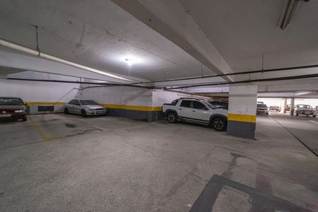 Apartamento à venda com 49m², 2 quartos e 1 vaga Apartamento à venda com 49m², 2 quartos e 1 vagaGaragem