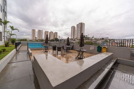 Apartamento à venda com 49m², 2 quartos e 1 vaga Apartamento à venda com 49m², 2 quartos e 1 vagaÁrea comum - Piscina