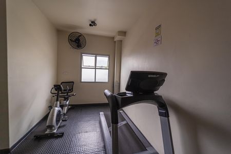 Apartamento à venda com 49m², 2 quartos e 1 vaga Apartamento à venda com 49m², 2 quartos e 1 vagaAcademia