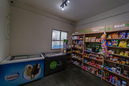 Apartamento à venda com 49m², 2 quartos e 1 vaga Apartamento à venda com 49m², 2 quartos e 1 vagaMini Mercado