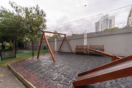 Apartamento à venda com 49m², 2 quartos e 1 vaga Apartamento à venda com 49m², 2 quartos e 1 vagaÁrea comum - Playground