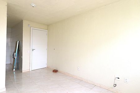 Sala  de apartamento para alugar com 2 quartos, 39m² em Sarandi, Porto Alegre