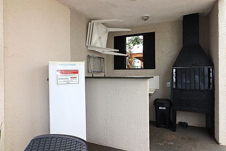 Apartamento para alugar com 39m², 2 quartos e 1 vagaÁrea comum - Churrasqueira