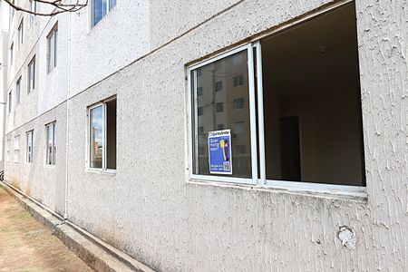 Apartamento para alugar com 39m², 2 quartos e 1 vagaFachada do bloco e Plaquinha