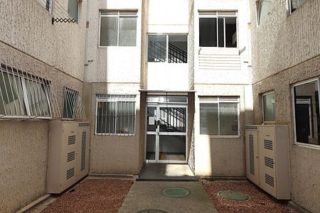 Apartamento para alugar com 39m², 2 quartos e 1 vagaEntrada do Prédio