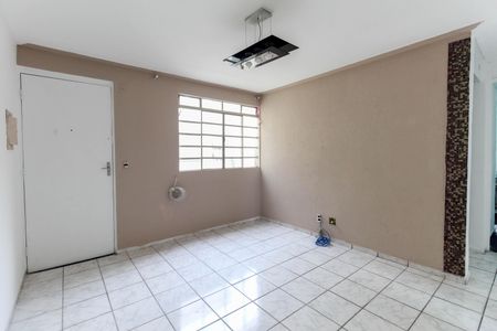 Apartamento para alugar com 45m², 2 quartos e 1 vagaSala