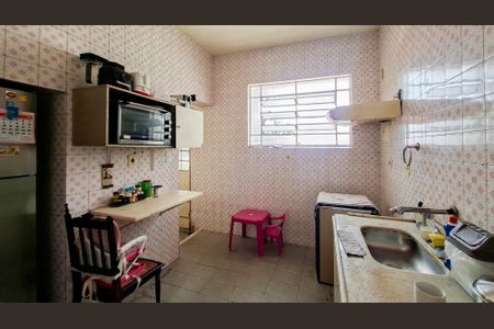 Casa à venda com 6 quartos, 350m² em Funcionários, Belo Horizonte
