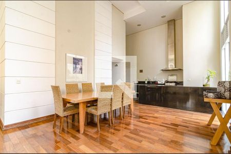 Apartamento à venda com 150m², 2 quartos e 3 vagas Apartamento à venda com 150m², 2 quartos e 3 vagasÁrea Comum - Salão de Festas