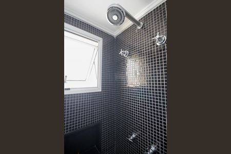 Apartamento à venda com 150m², 2 quartos e 3 vagas Apartamento à venda com 150m², 2 quartos e 3 vagasBanheiro da Suíte 1