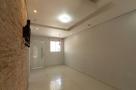 Sala  de casa de condomínio para alugar com 2 quartos, 75m² em Jardim Novo Horizonte, Sorocaba