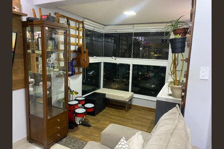 Sala de apartamento à venda com 2 quartos, 64m² em Jardim, Santo André