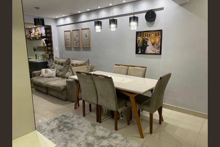 Apartamento à venda com 64m², 2 quartos e 2 vagas Apartamento à venda com 64m², 2 quartos e 2 vagasSala