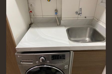 Apartamento à venda com 64m², 2 quartos e 2 vagas Apartamento à venda com 64m², 2 quartos e 2 vagasÁrea de Serviço