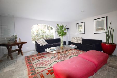 Apartamento à venda com 70m², 2 quartos e 1 vaga
