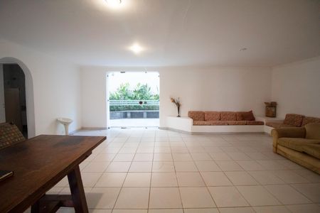 Apartamento à venda com 70m², 2 quartos e 1 vaga