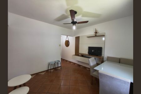 Sala de apartamento para alugar com 2 quartos, 55m² em Taquara, Rio de Janeiro