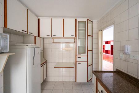 Apartamento para alugar com 110m², 3 quartos e sem vaga Apartamento para alugar com 110m², 3 quartos e sem vagaCozinha