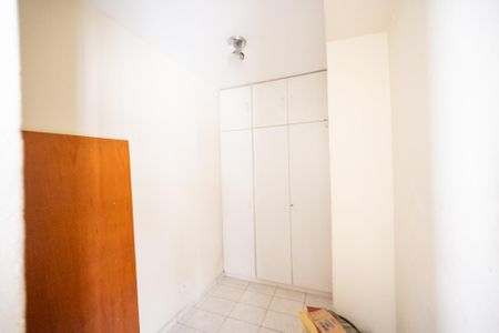 Apartamento para alugar com 110m², 3 quartos e sem vaga Apartamento para alugar com 110m², 3 quartos e sem vagaQuarto de Serviço