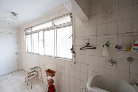 Apartamento para alugar com 110m², 3 quartos e sem vaga Apartamento para alugar com 110m², 3 quartos e sem vagaLavanderia