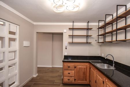 Apartamento para alugar com 94m², 2 quartos e 1 vagaCozinha