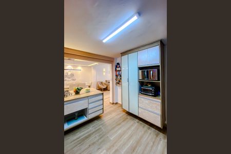 Casa à venda com 188m², 3 quartos e 2 vagasCozinha