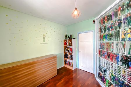 Casa à venda com 188m², 3 quartos e 2 vagasQuarto 1