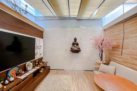 Casa à venda com 188m², 3 quartos e 2 vagasSala