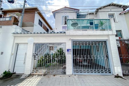 Casa à venda com 188m², 3 quartos e 2 vagasFachada - Plaquinha