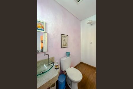 Casa à venda com 188m², 3 quartos e 2 vagasBanheiro da Suíte