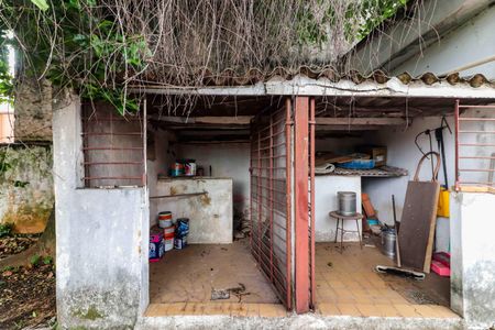 Casa à venda com 100m², 3 quartos e 4 vagasQuintal / Lavanderia