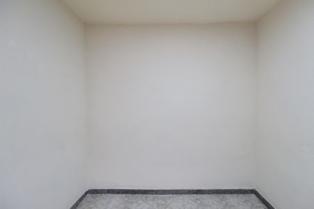 Quarto 1 de casa para alugar com 2 quartos, 38m² em Céu Azul, Belo Horizonte