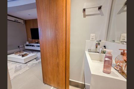 Apartamento para alugar com 122m², 2 quartos e 4 vagas Apartamento para alugar com 122m², 2 quartos e 4 vagasLavabo