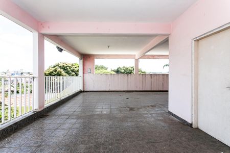 Casa à venda com 350m², 4 quartos e 8 vagasSalão de Festas