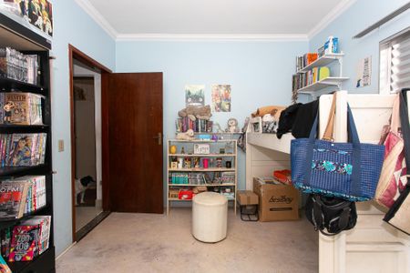 Quarto 2 de casa à venda com 4 quartos, 350m² em Vila Ré, São Paulo