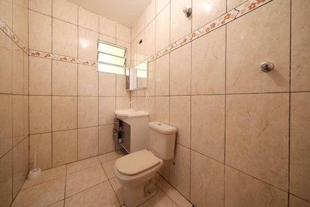 Casa à venda com 190m², 2 quartos e 2 vagasBanheiro